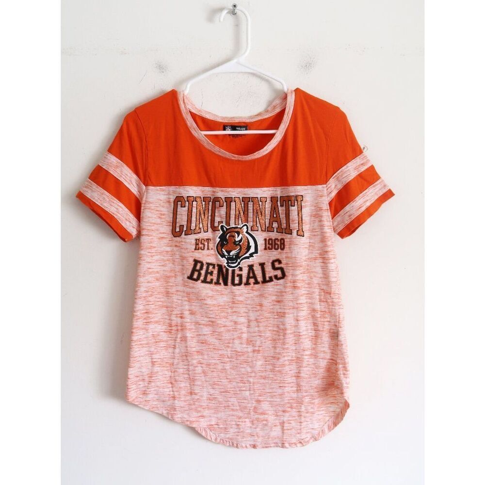 NFL Team Apparel Cincinnatti Bengals Tee - Size Small